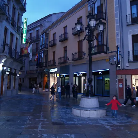 Hotel Moradas Avila