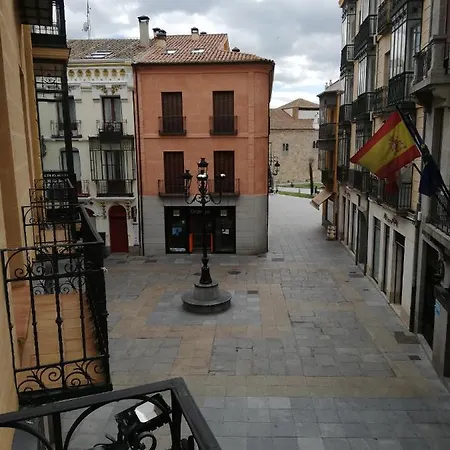 ホテル ラス モラダス Ávila